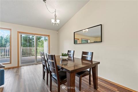 410 Emerald Lake Dr E, Grapeview, WA 98546 photo 5