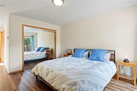 410 Emerald Lake Dr E, Grapeview, WA 98546 photo 12