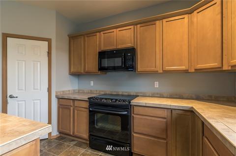7357 Radius Loop SE, Lacey, WA 98513 photo 12