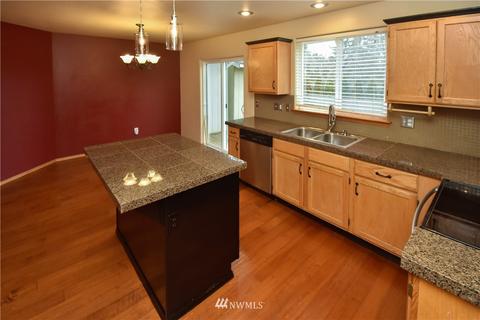 18218 12th Avenue Ct E, Spanaway, WA 98387 photo 6