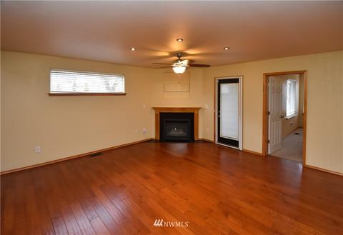 18218 12th Avenue Ct E, Spanaway, WA 98387 photo 3