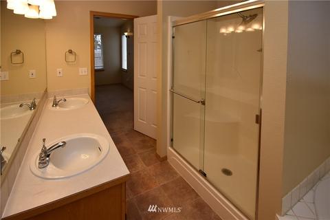 18218 12th Avenue Ct E, Spanaway, WA 98387 photo 10