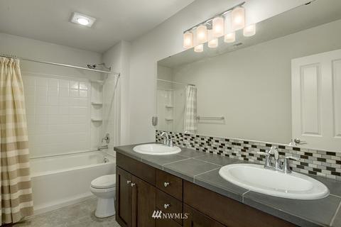 8417 NE 203rd Pl, Bothell, WA 98011 photo 18