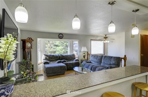 1029 205th Pl SE, Bothell, WA 98012 photo 7