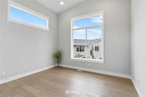 17205 108th Ln NE, Bothell, WA 98011 photo 4