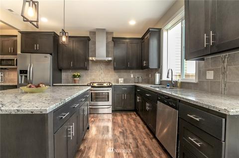 425 Riley Ct E, Enumclaw, WA 98022 photo 7