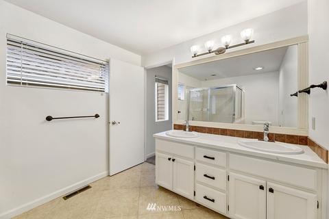 11812 NE 167th St, Bothell, WA 98011 photo 25