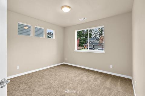 16306 8th Ave E, Spanaway, WA 98387 photo 4