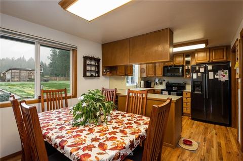 6852 Goodwin Rd, Everson, WA 98247 photo 18