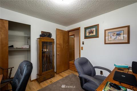 6852 Goodwin Rd, Everson, WA 98247 photo 5