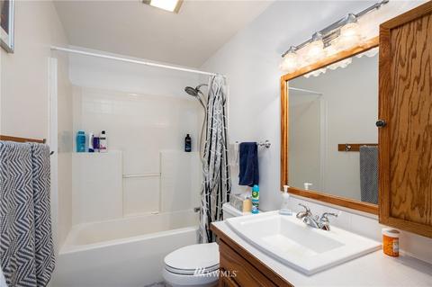 6852 Goodwin Rd, Everson, WA 98247 photo 8