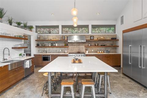 10919 NE 164th Pl, Bothell, WA 98011 photo 3