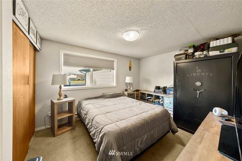 2721 May Ct, Enumclaw, WA 98022 photo 12