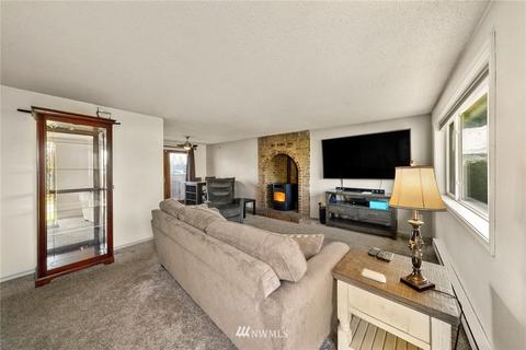 2721 May Ct, Enumclaw, WA 98022 photo 3