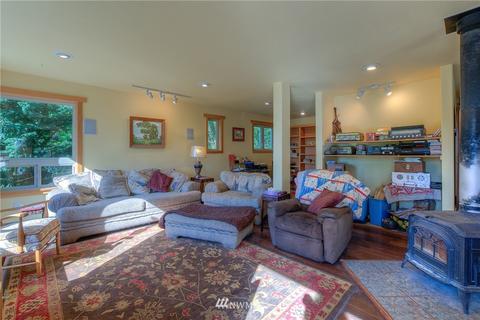 834 Buck Mountain Rd, Eastsound, WA 98245 photo 9
