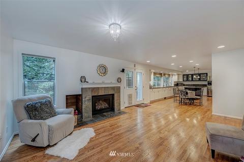 9918 NE 157th St, Bothell, WA 98011 photo 17