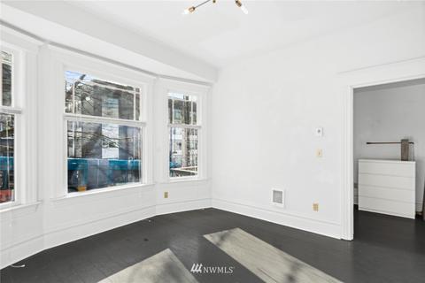 1122 E John St, Seattle, WA 98102 photo 13