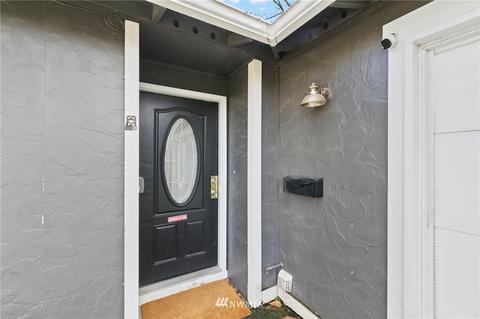 2022 E Wright Ave, Tacoma, WA 98404 photo 3