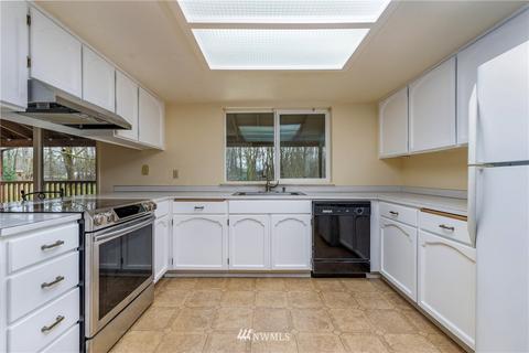 7456 Riverside Dr E, Sumner, WA 98390 photo 10