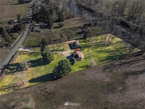 7456 Riverside Dr E, Sumner, WA 98390 photo 2