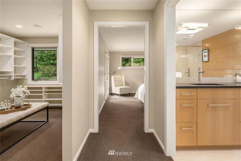 2249 39th Ave E, Seattle, WA 98112 photo 15