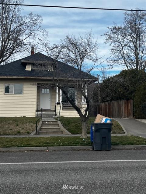 145 E Chestnut, Walla Walla, WA 99362 photo 1