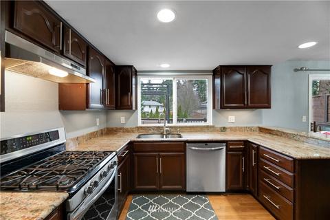 2429 Valley Circle Dr, Bothell, WA 98012 photo 9