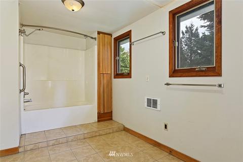 1000 Duchess Rd, Bothell, WA 98012 photo 23