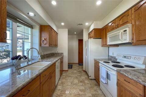 983 Woolsey Ct, Sequim, WA 98382 photo 4