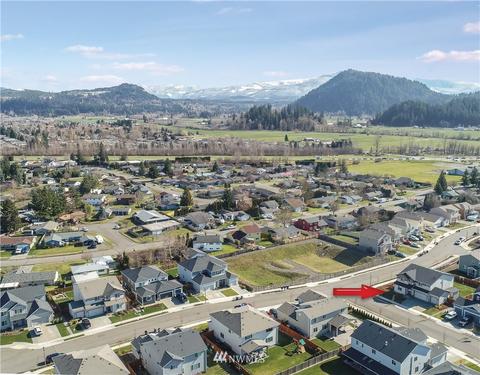 2654 Christianson Ave, Enumclaw, WA 98022 photo 2