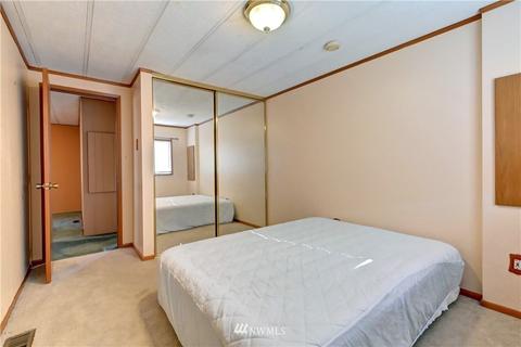 10309 Holly Dr, Everett, WA 98204 photo 8