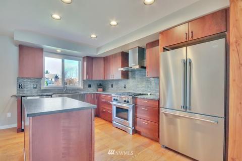 208 Almadon St, Enumclaw, WA 98022 photo 11