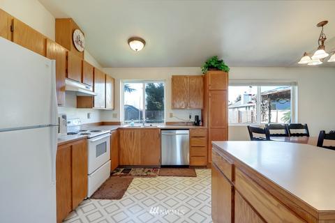 1150 Berilla Dr, Enumclaw, WA 98022 photo 7