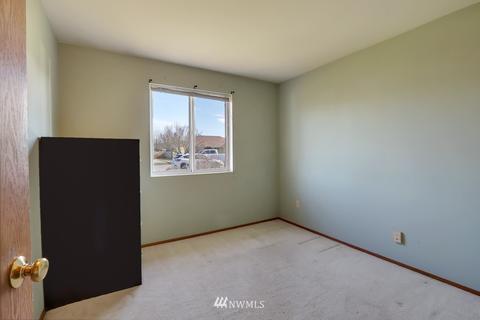 1150 Berilla Dr, Enumclaw, WA 98022 photo 11