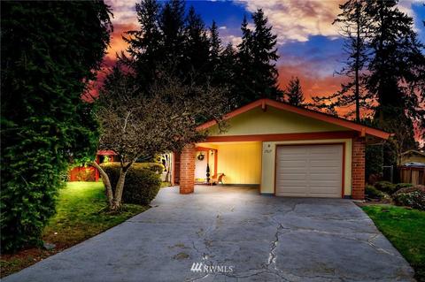 17827 Brook Blvd, Bothell, WA 98012 photo 2
