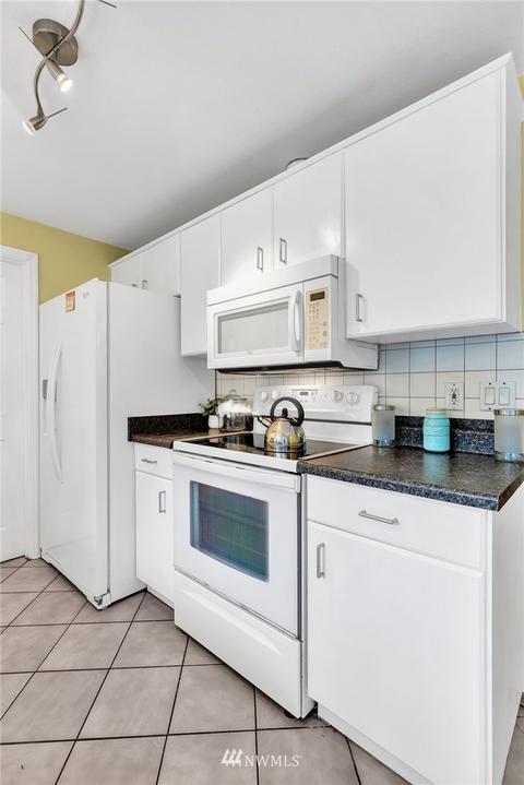 17827 Brook Blvd, Bothell, WA 98012 photo 15