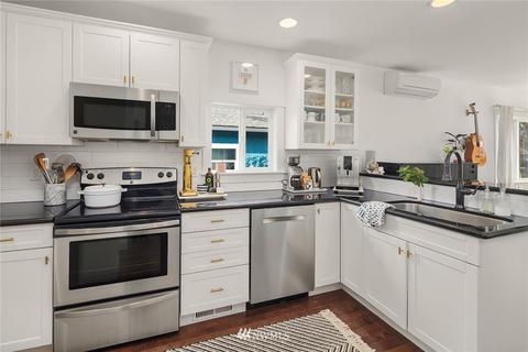 2504 E Pine St, Seattle, WA 98122 photo 12