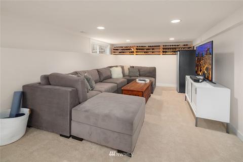 2504 E Pine St, Seattle, WA 98122 photo 19