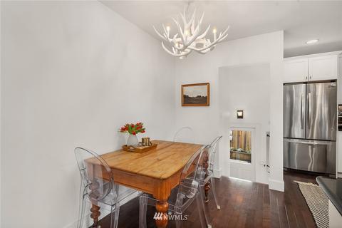 2504 E Pine St, Seattle, WA 98122 photo 8