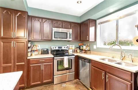 18910 Bothell Everett Hwy #F4, Bothell, WA 98012 photo 4