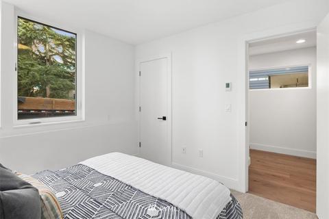 815 N 48th, Seattle, WA 98103 photo 6