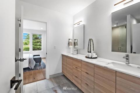 815 N 48th, Seattle, WA 98103 photo 24