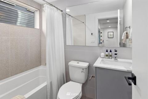 815 N 48th, Seattle, WA 98103 photo 7