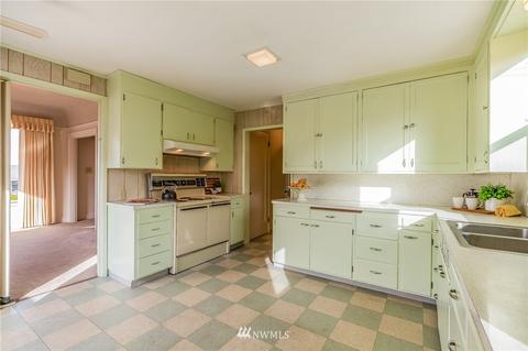 626 Warren Ave, Everett, WA 98201 photo 13