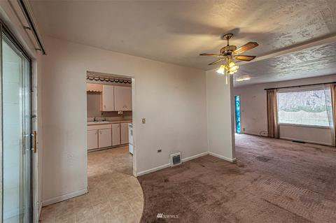 196 E Maple St, Walla Walla, WA 99362 photo 12