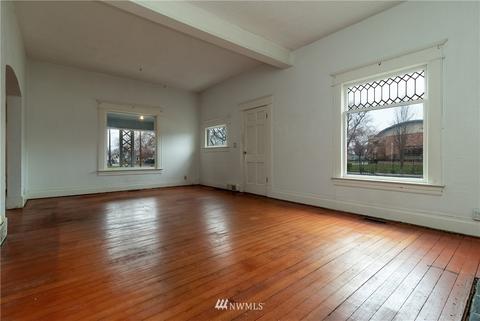 1402 E Alder, Walla Walla, WA 99362 photo 7