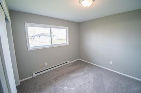 407 W 1st St, Everson, WA 98247 photo 15