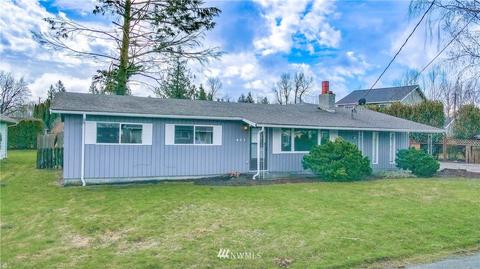 407 W 1st St, Everson, WA 98247 photo 2