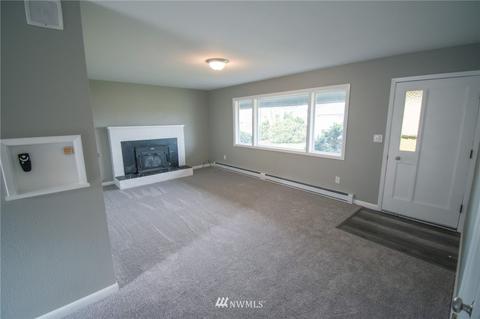 407 W 1st St, Everson, WA 98247 photo 8