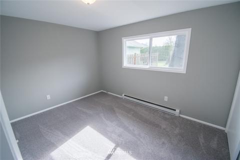 407 W 1st St, Everson, WA 98247 photo 12